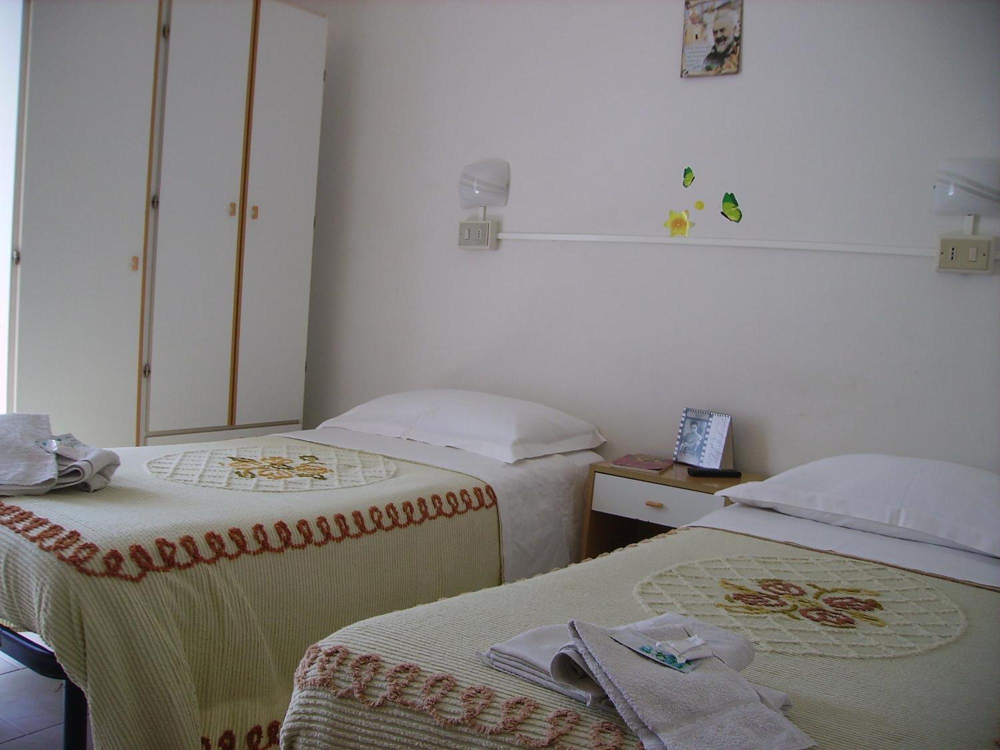 Albergo Maria Gabriella Rímini Exterior foto