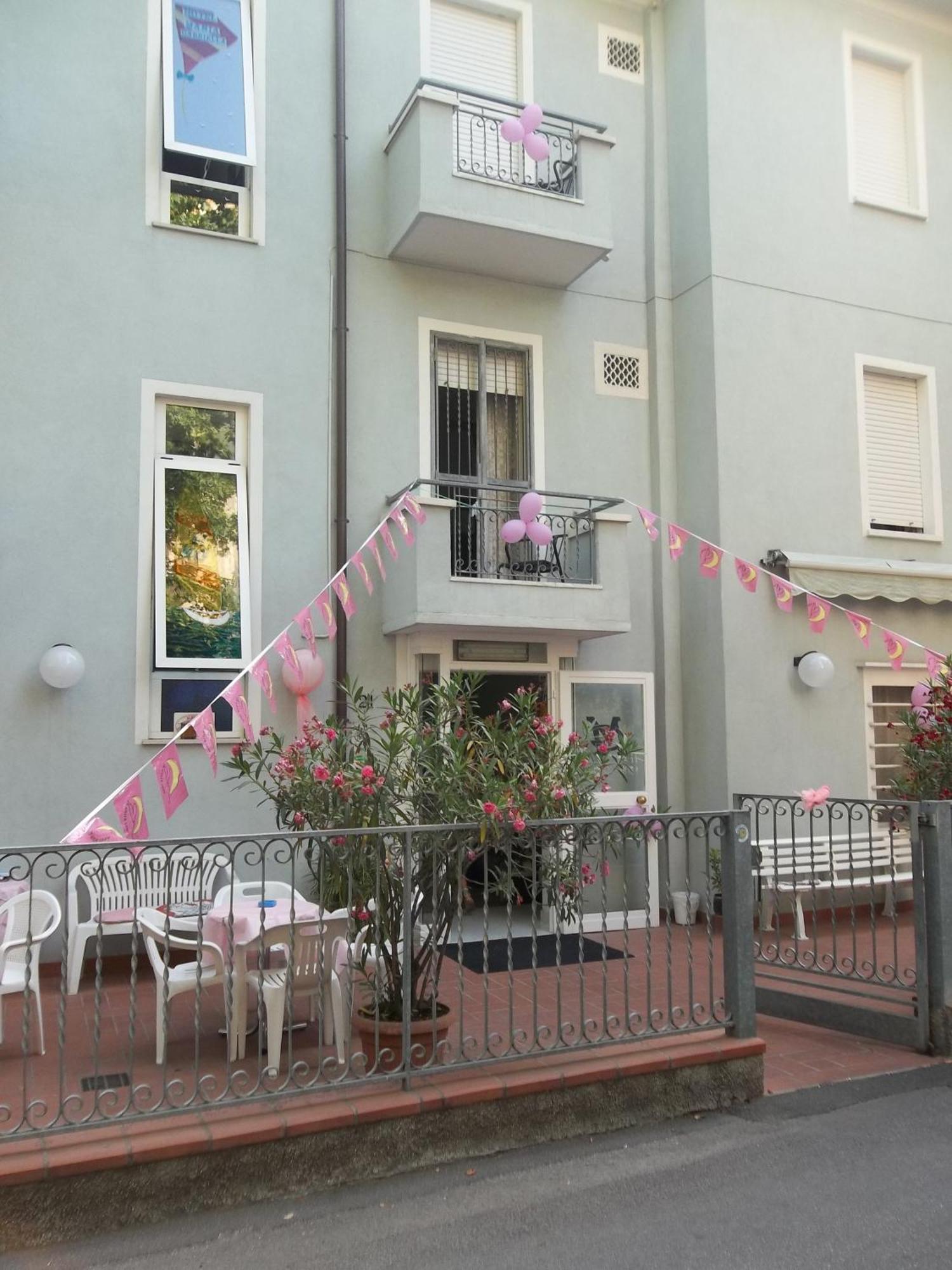 Albergo Maria Gabriella Rímini Exterior foto