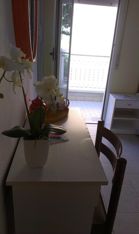 Albergo Maria Gabriella Rímini Habitación foto